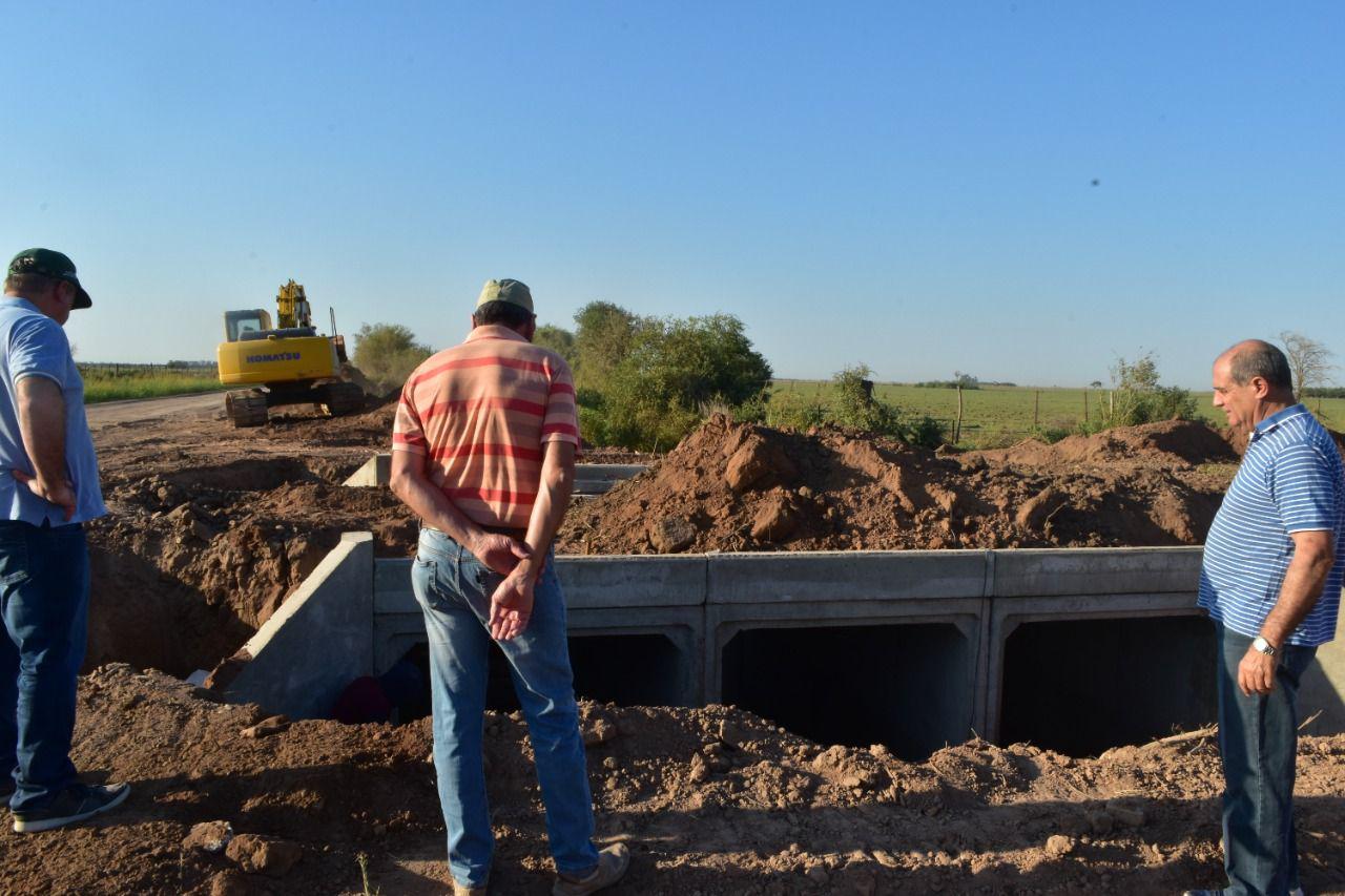 Avanzan las obras para la reactivacioacuten de los bajos submeridionales entre Santiago y Santa Fe