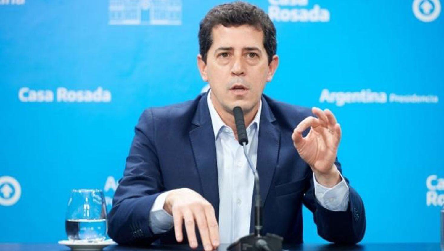 Wado de Pedro- ldquoAlberto laudoacute en el mismo sentido que Macri en favor de un estudio de impacto ambiental que es tambieacuten en favor de los mendocinos