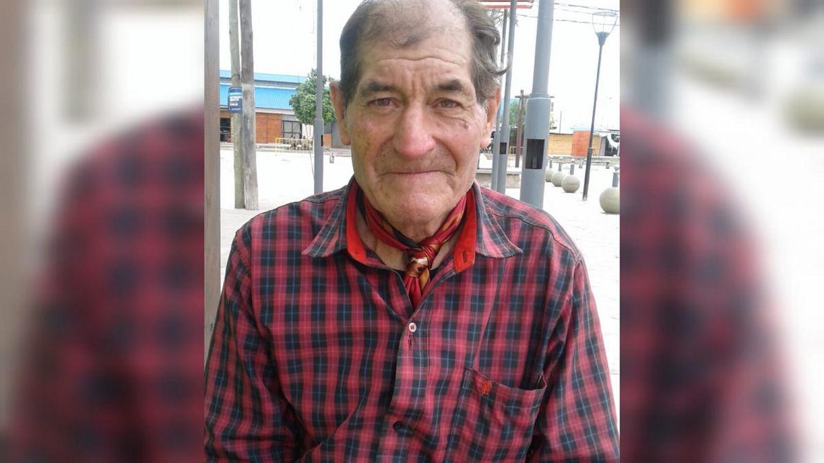 Buscan a un hombre de 75 antildeos que falta en su hogar hace maacutes de un mes