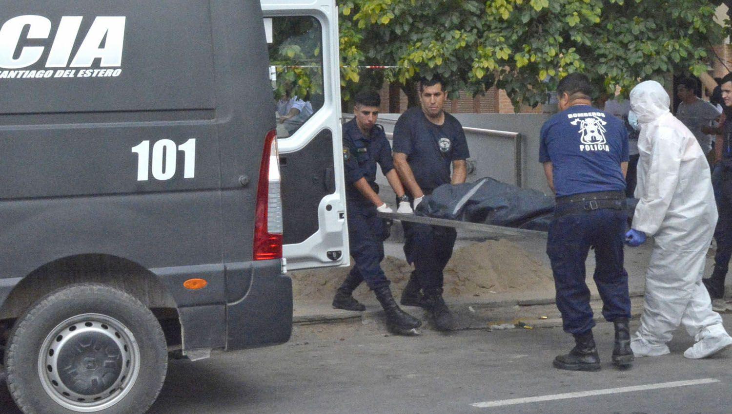 Un hombre fue hallado sin vida en la bantildeadera de su casa