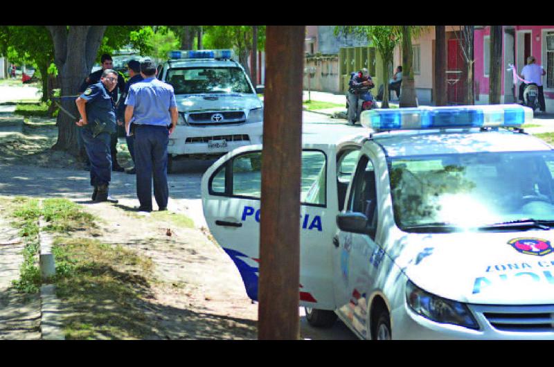 Dame la plata que esto se va a poner feo amenazoacute a un abogado y la casa en construccioacuten del letrado amanecioacute dantildeada despueacutes