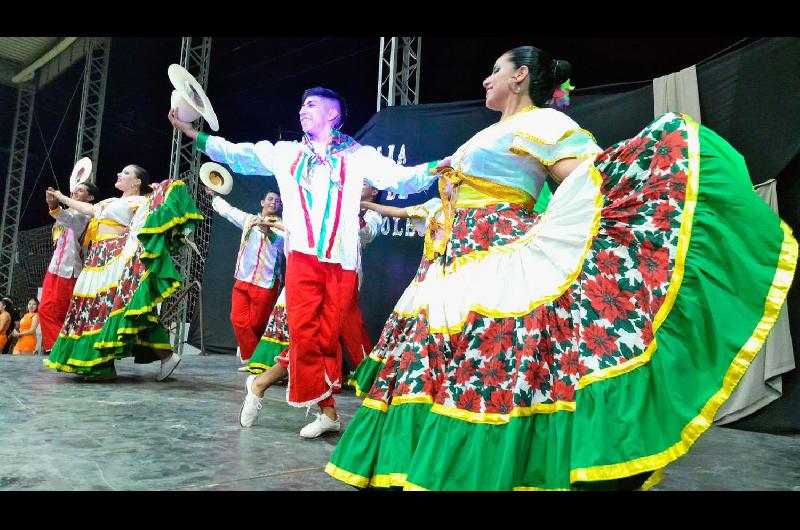 Esta noche De Santiago a Latinoameacuterica en el Complejo Juan F Ibarra