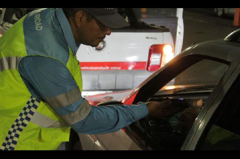 Inicia hoy un nuevo operativo de Alcoholemia Federal- se realizaraacute todas las semanas en todo el paiacutes