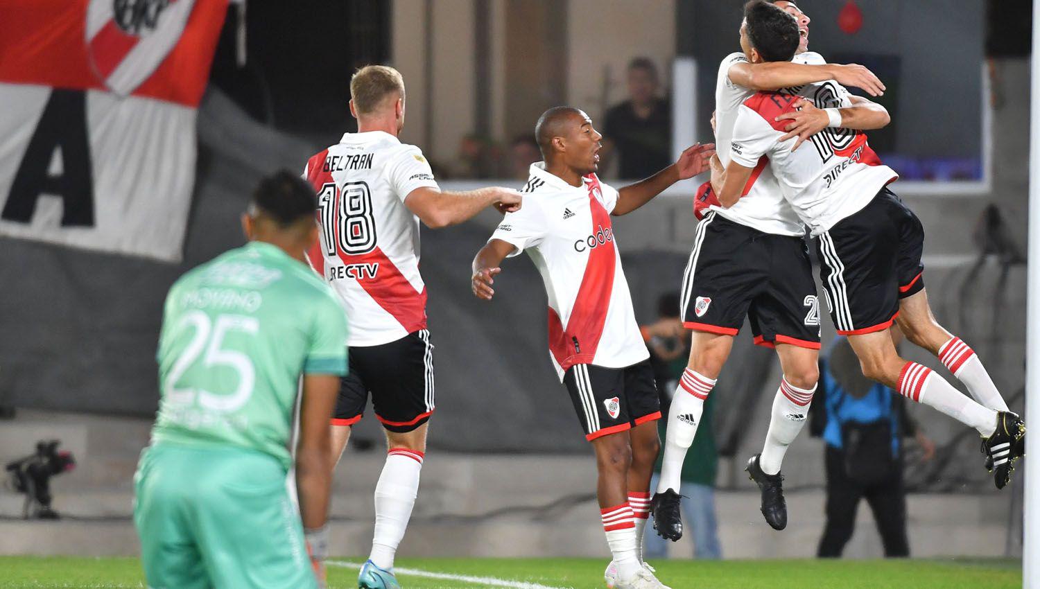 River derrotoacute a Unioacuten y se consolidoacute en la cima del torneo