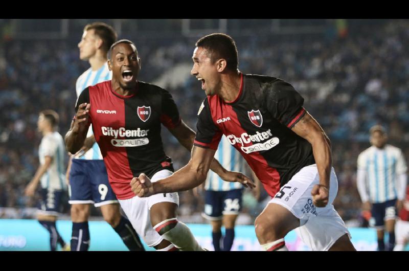 Newell s Old Boys sorprendioacute a Racing