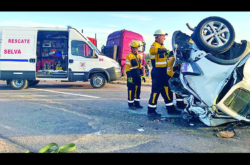 Las rutas 9 y 34 se quedariacutean  sin el servicio de los bomberos