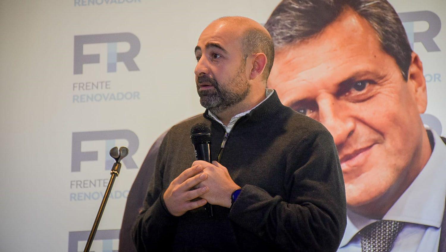 Mirolo participoacute en la inauguracioacuten del local del Frente Renovador en Rosario