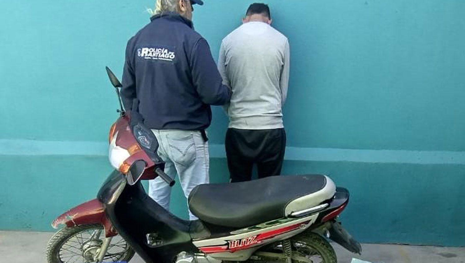 Detienen a un motochorro por el arrebato a una mujer