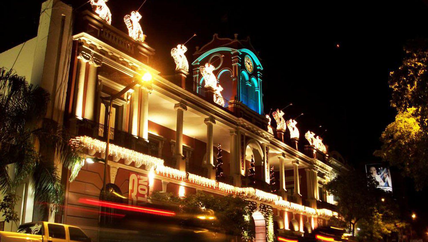 El CCB se iluminaraacute de verde por el Diacutea de los Museos