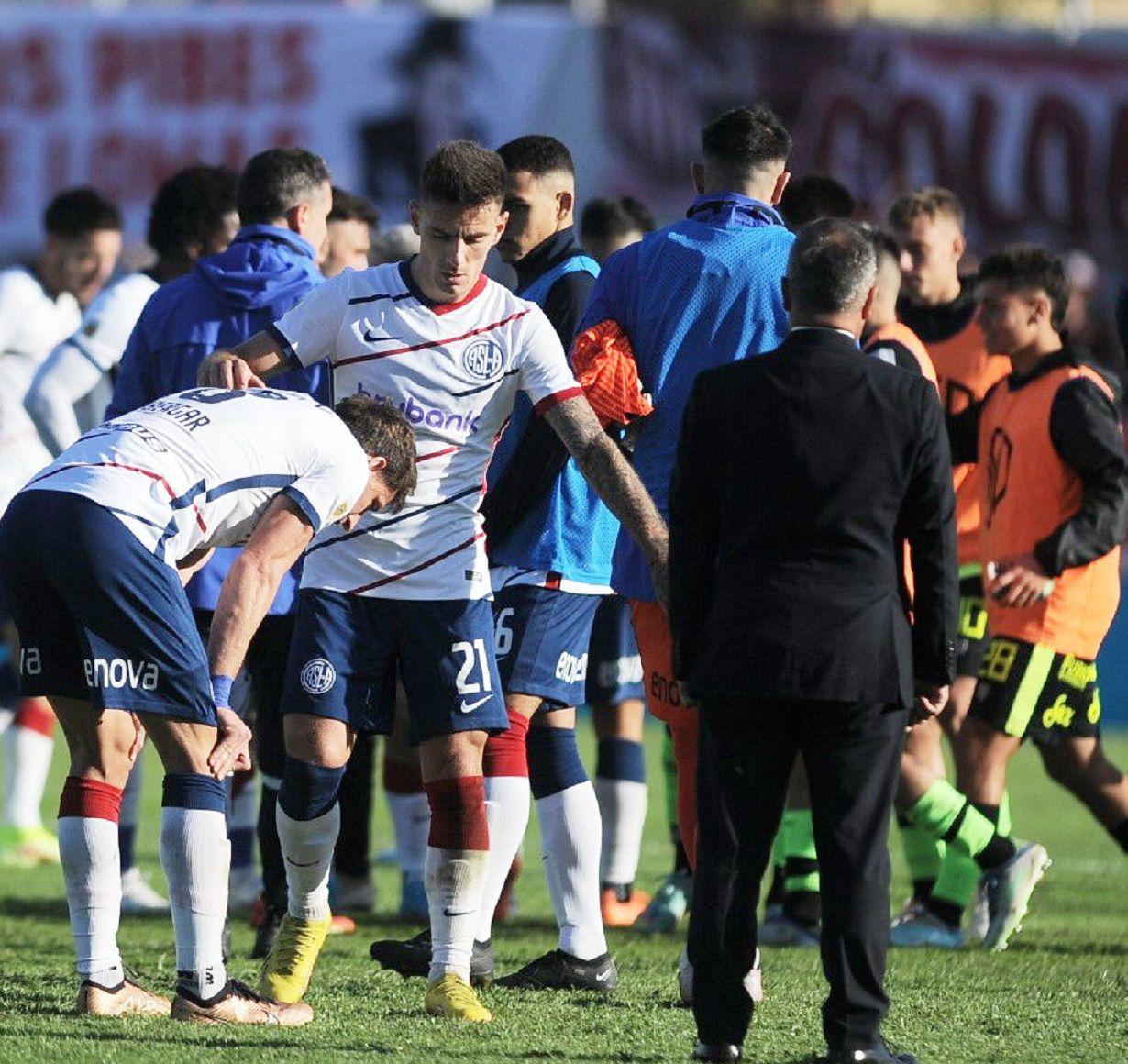 SITUACIÓN San Lorenzo dejó pasar la chance de descontar ventajas ante el líder River Plate

