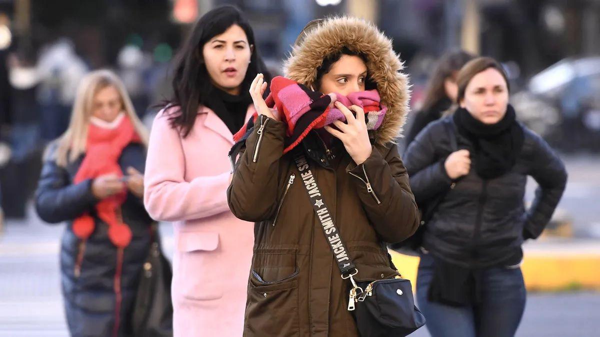 Estas son las cinco provincias en las que se decretoacute alerta por friacuteo extremo