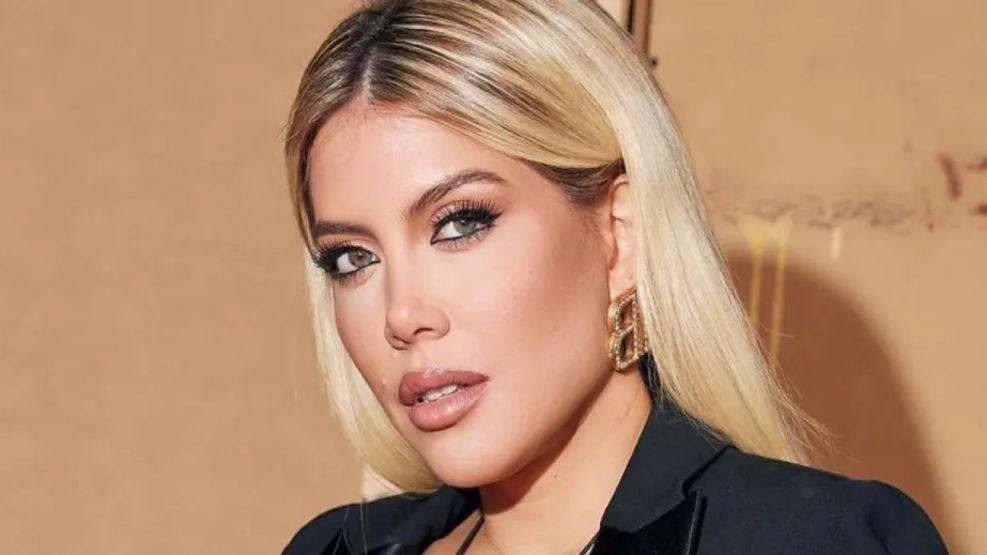 La primera foto de Wanda Nara tras su internacioacuten- rostro triste y bien acompantildeada