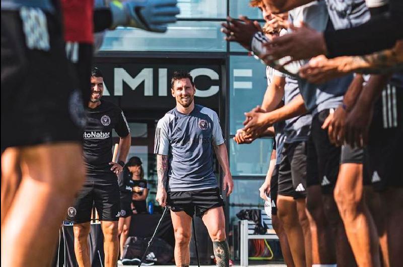 Messi tuvo su primer entrenamiento en Inter de Miami- asiacute lo recibieron