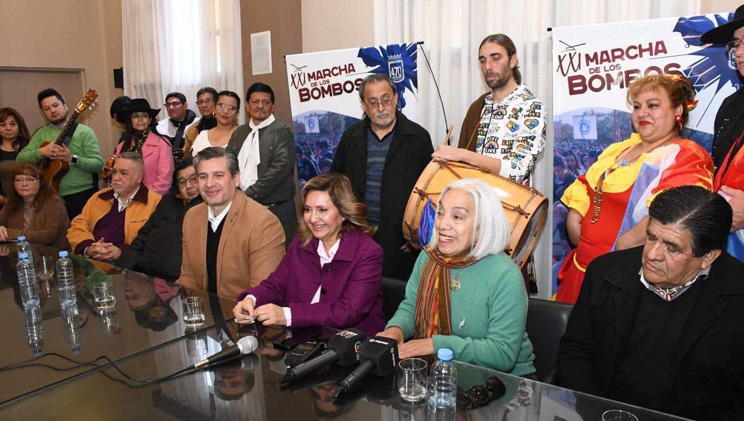 Todo listo para la XX Marcha de los Bombos- los detalles del tradicional evento