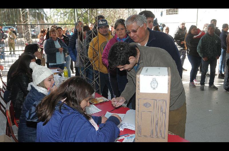 Es obligatorio votar en las Paso Generales y en un eventual balotaje- lo que el elector debe saber