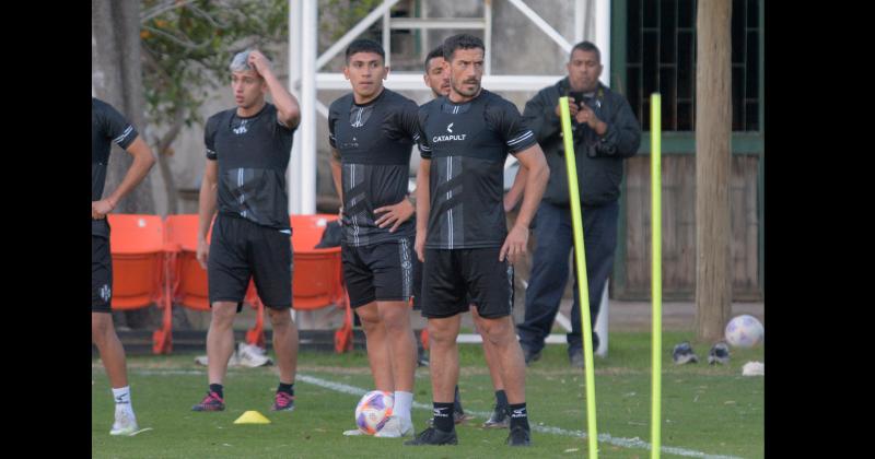 Dardo Miloc ya se entrenó con Central Córdoba