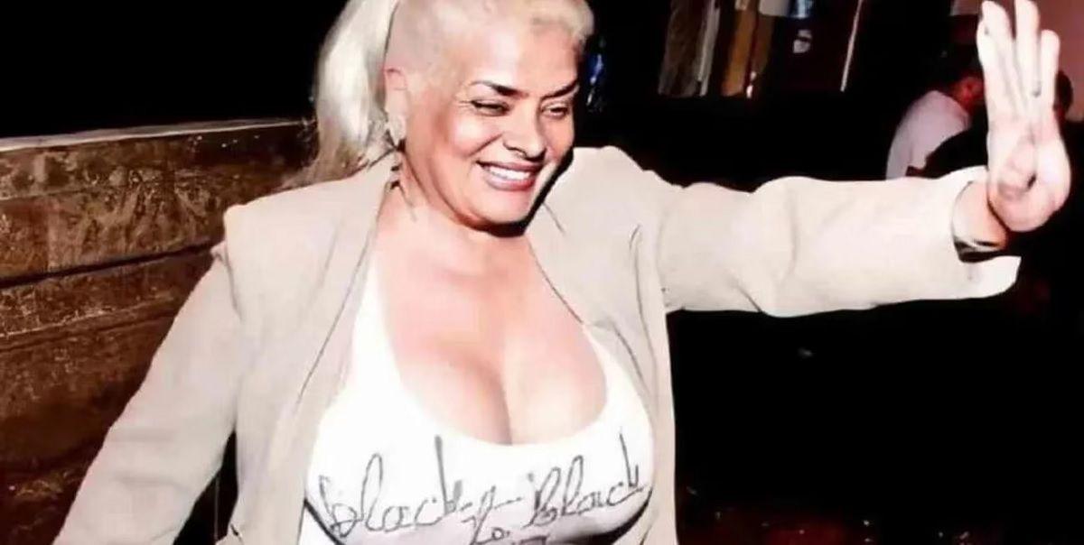 Liacutea Crucet reaparecioacute en la celebracioacuten de su cumpleantildeos nuacutemero 71- estaacute irreconocible