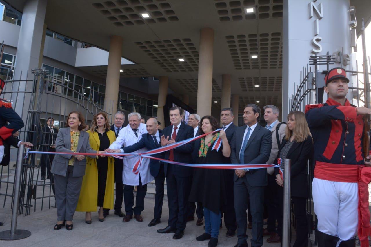 El gobernador Zamora junto a Vizzotti dejaron inaugurado el edificio del Ministerio de Salud