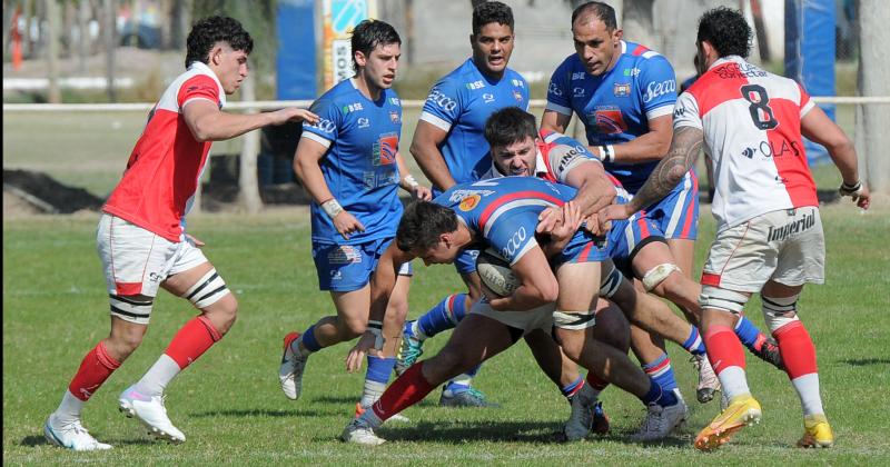 Old Lions se vio sorprendido por Universitario de Coacuterdoba 