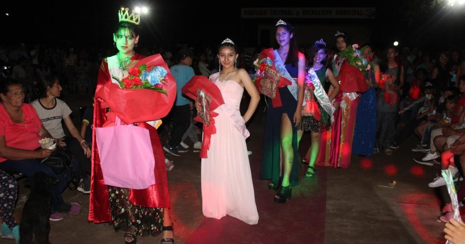 La comunidad de Colonia El Simbolar celebroacute la llegada de la primavera