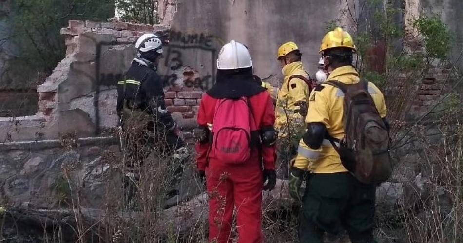 Bomberos bandentildeos participaron del Ejercicio Nacional de Rescate Urbano en Coacuterdoba