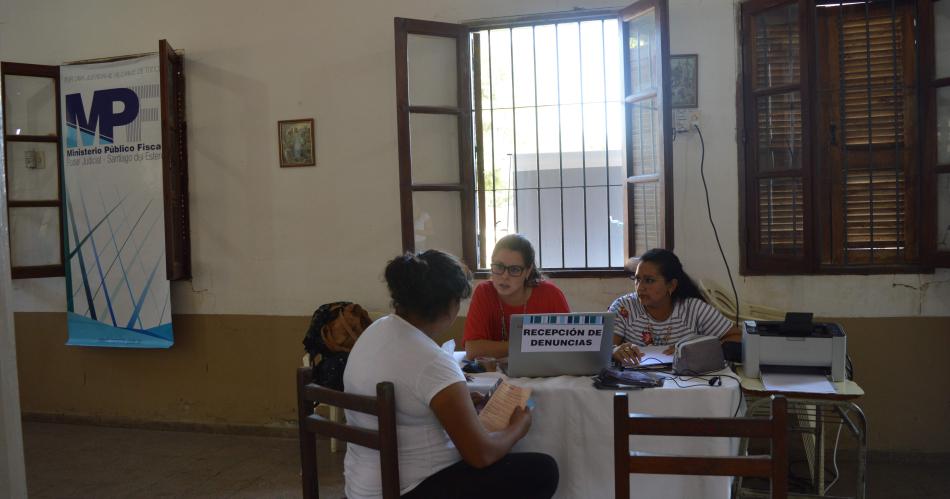 DESPLIEGUE También dictarÃn una charla para la comunidad