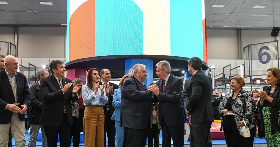 EL Jefe de Gabinete encabezoacute la ceremonia de apertura de la Feria del Libro