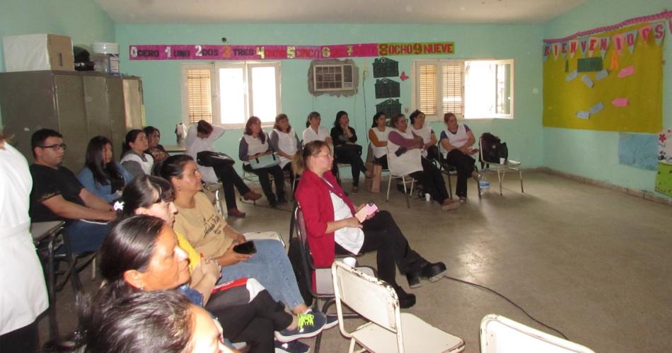 Capacitaron en autismo a los docentes en Colonia El Simbolar