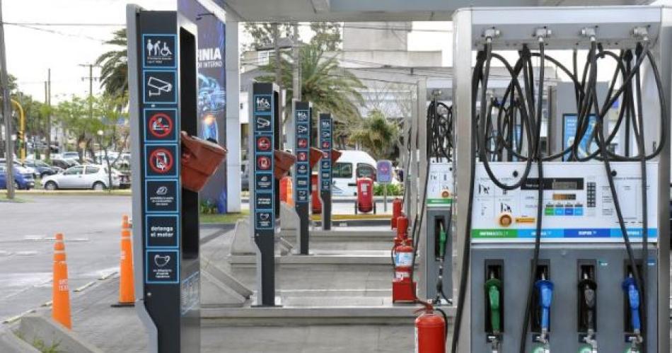 El Gobierno aumentoacute hasta un 35-en-porciento- el precio del bioetanol y un 20-en-porciento- el del biodiesel