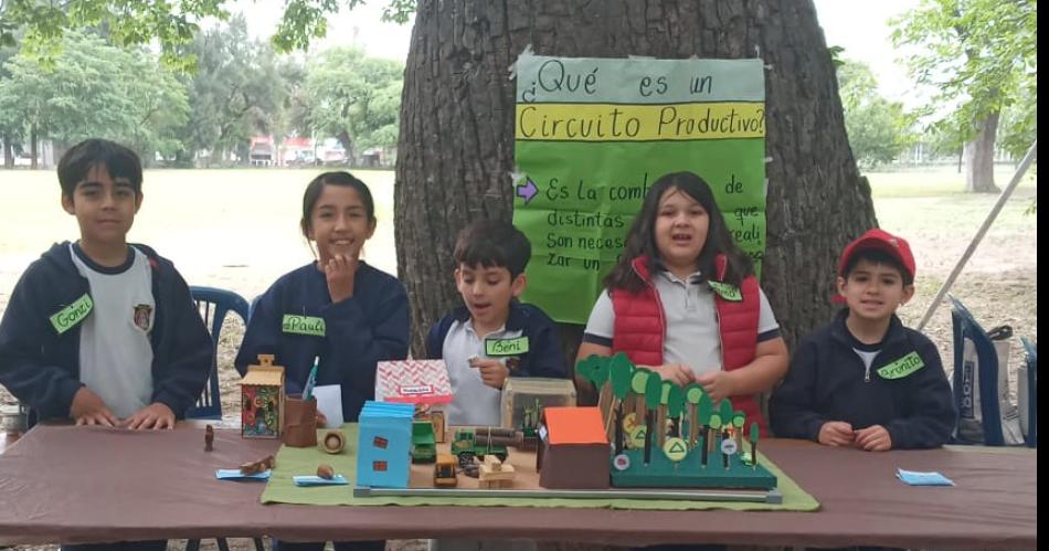 Alumnos del Colegio Nuestra Sentildeora de la Misericordia realizaron una muestra educativa 