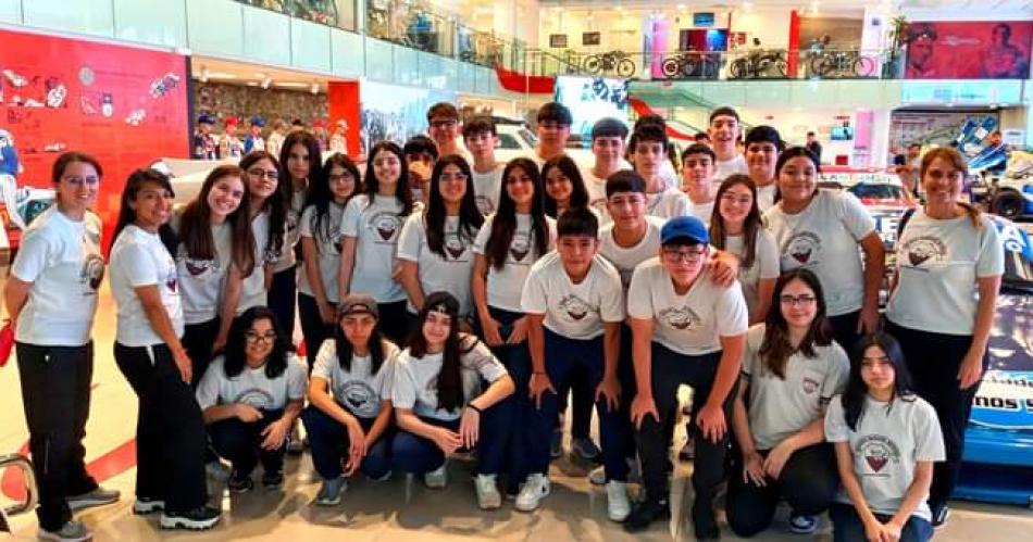 Alumnos del Colegio Mariano Moreno recorrieron Las Termas