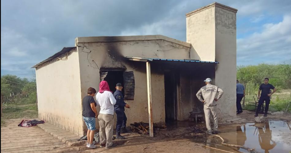 Una presunta travesura causa un incendio en el que muere un nintildeo de 4 antildeos