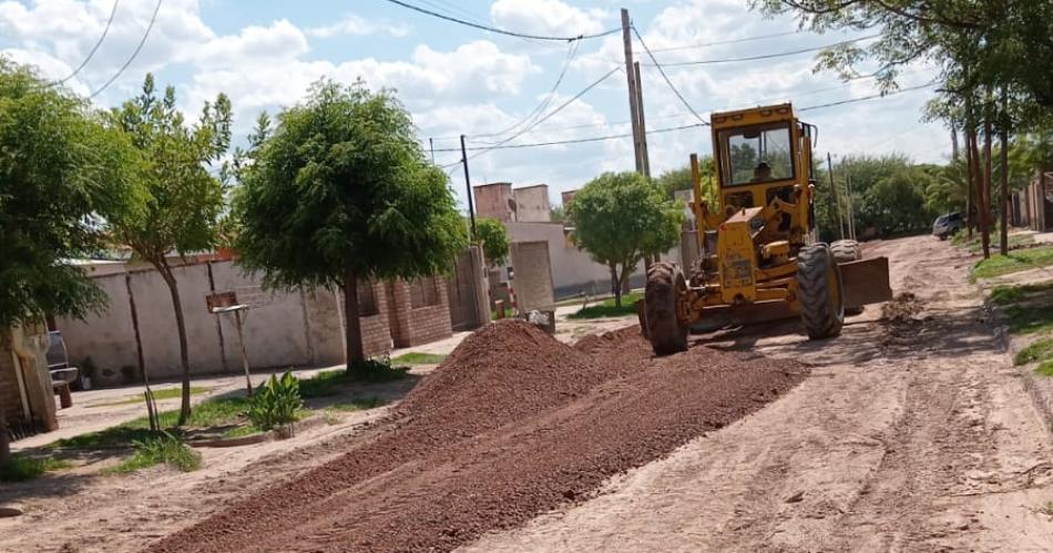 Antildeatuya avanza con el enripiado de las calles