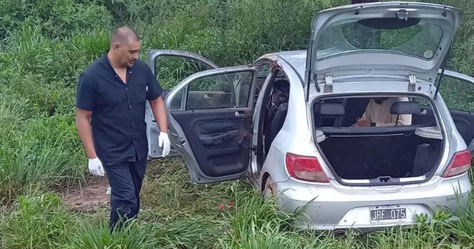 Terrible vuelco en el interior santiaguentildeo dejoacute a tres personas heridas