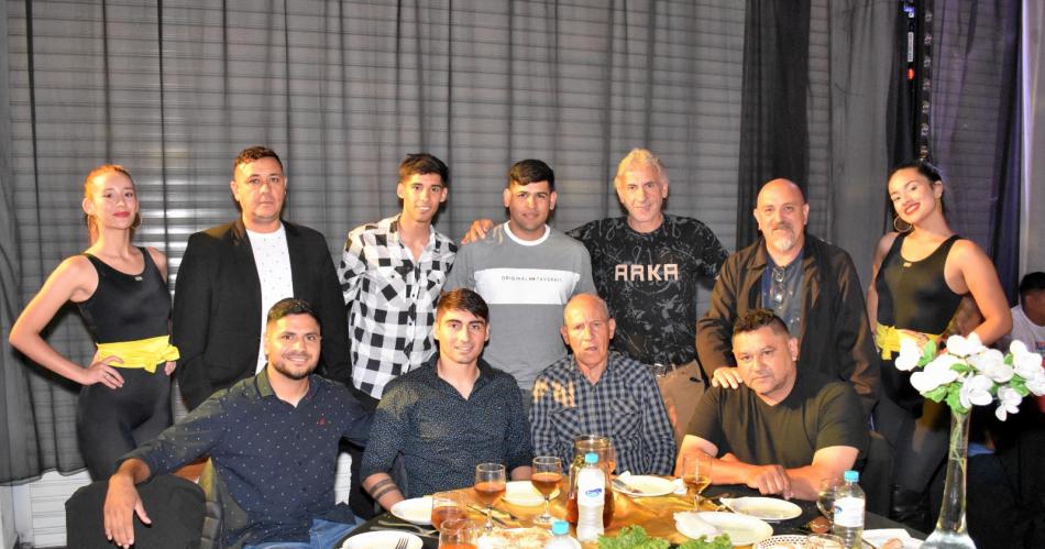 CENA DE FIN DE ANtildeO DE LAS DIVISIONES INFERIORES DE MITRE