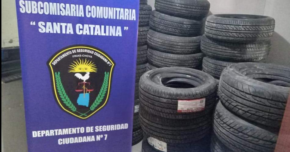 Secuestran neumaacuteticos que iban de forma ilegal de Coacuterdoba a Las Terma