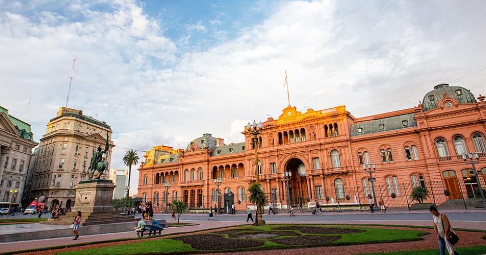 LA CASA ROSADA EL GRAN SIacuteMBOLO DEL PODER