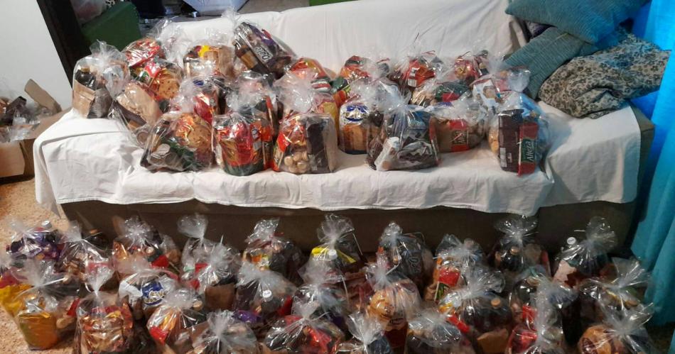 Puentes Solidarios entregaraacute bolsones navidentildeos