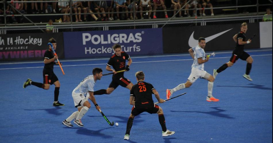 Los Leones estuvieron muy cerca ante los neerlandeses