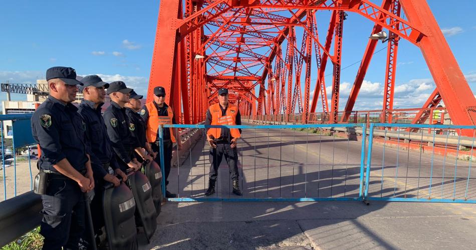 Fuerte operativo en el Estadio Uacutenico por el Trofeo de Campeones entre River y Rosario Central