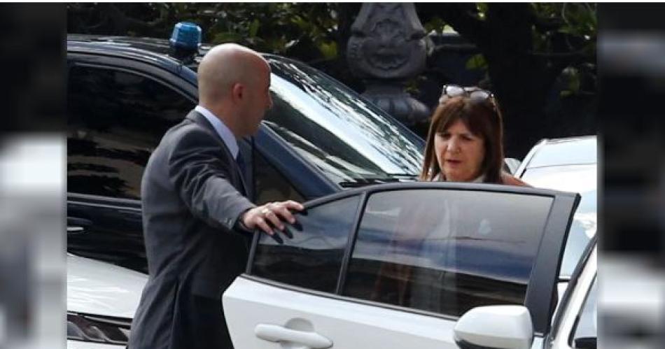 Bullrich reveloacute que la CGT pidioacute un seguro de 10 millones y se comprometioacute a limpiar la plaza