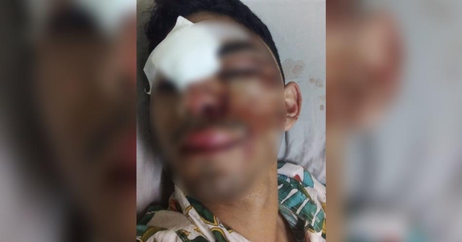 Golpean brutalmente a un joven a la salida de un boliche en el interior santiaguentildeo