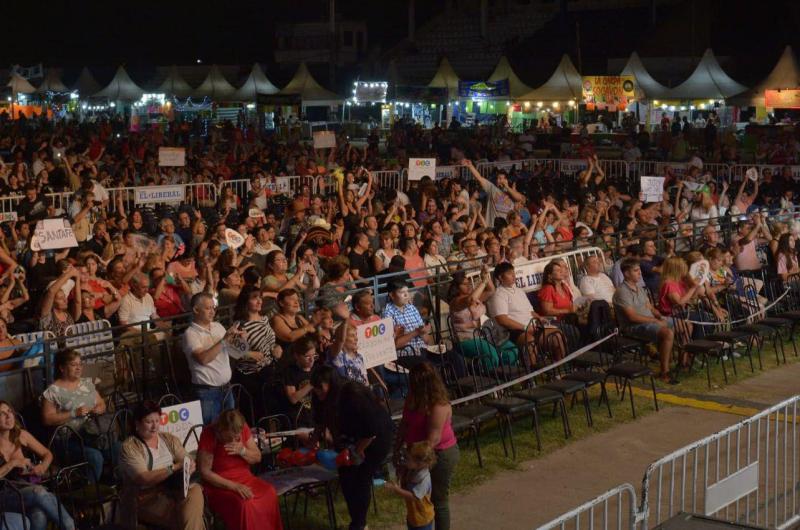 Queacute se sabe sobre los festivales de verano en Santiago del Estero