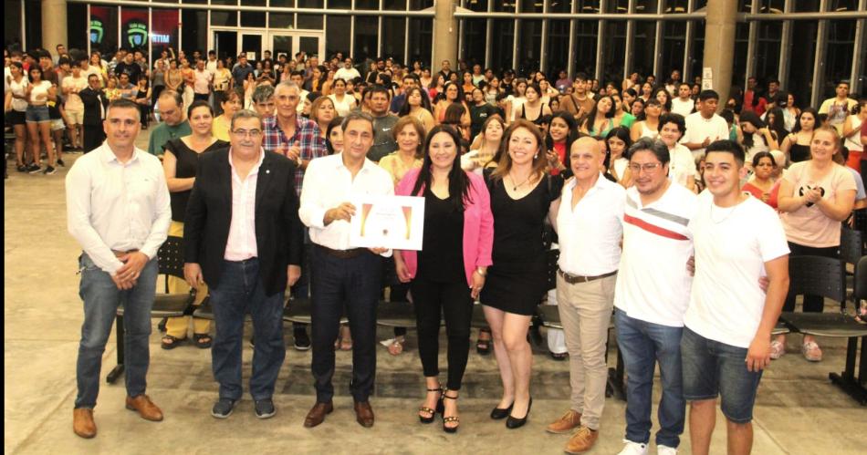 Silva Neder asistioacute a la entrega de premios de la Asociacioacuten Santiaguentildea de Voleibol