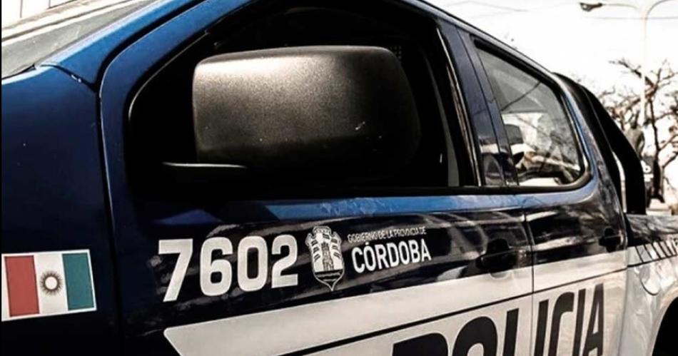 Muere un nintildeo de dos antildeos que cayoacute a una pileta