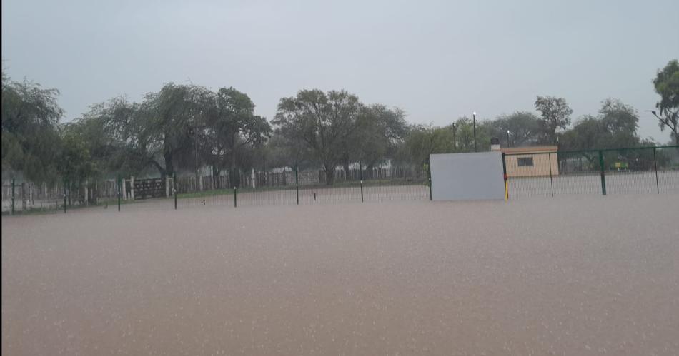 Cayeron 150 mim de lluvia en pocas horas y barrios de Quimiliacute quedaron bajo el agua