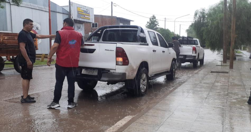 Varias familias asistidas por inundaciones en Quimili